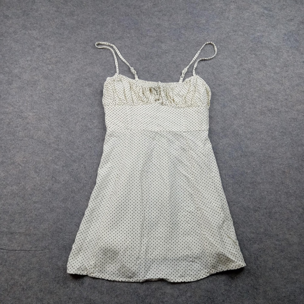 Urban Outfitters Dress Womens Small White Polka Dot Smocked Mini‎ Sundress Lined
